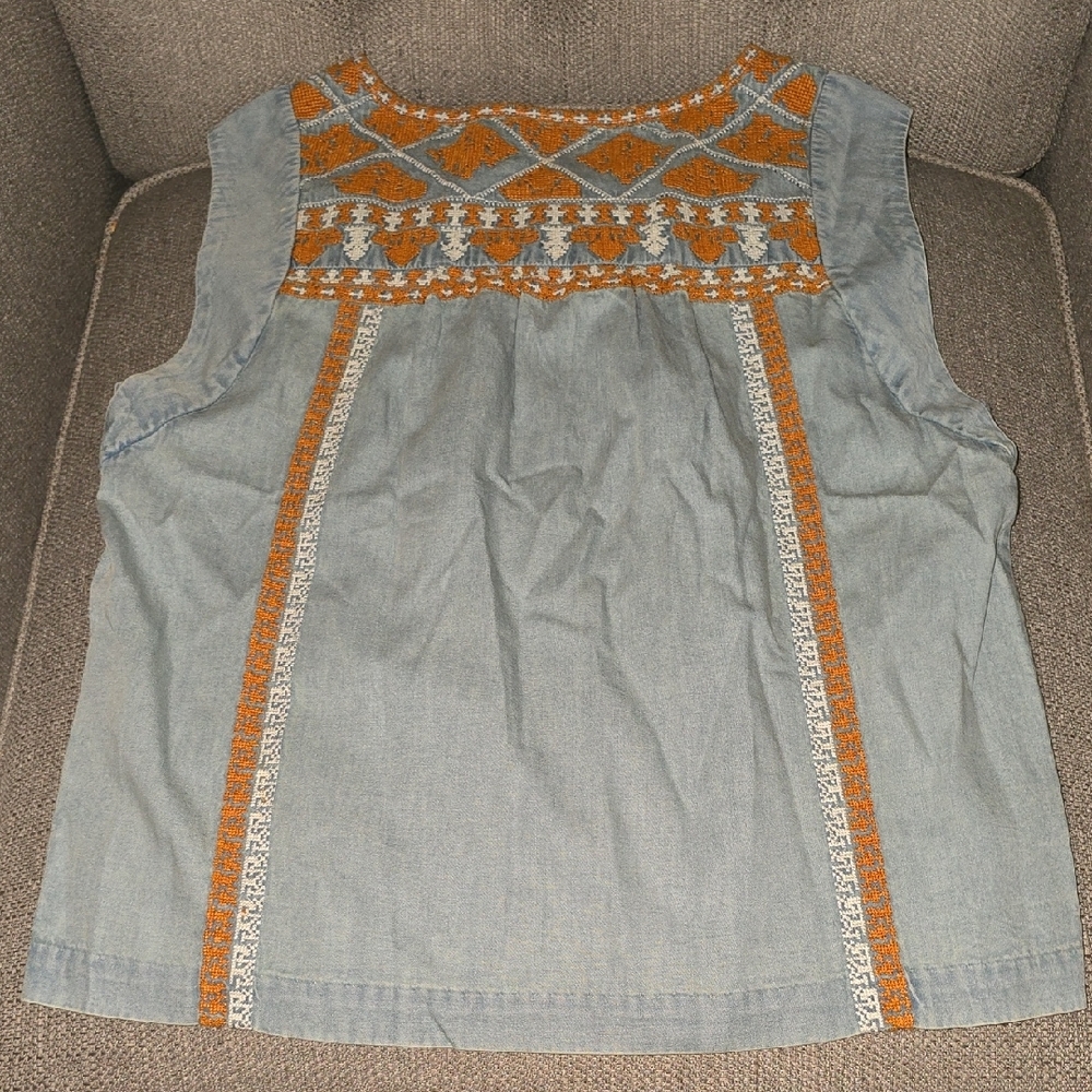 Faherty Boho Chambray Cross Stitch Sleeveless Blo… - image 3